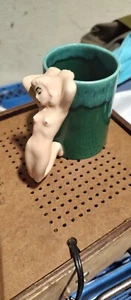 VINTAGE VOLUPTUOUS NUDE LADY 12 OZ. CERAMIC MUG. - Picture 1 of 1