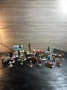 Vintage Rare Lemax Christmas Village People And More! 1985 - Picture 1 of 13