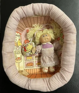 Mini pin up muñeca Coleco Cabbage Patch 1983 vintage - tienda de fuentes de soda - Imagen 1 de 6