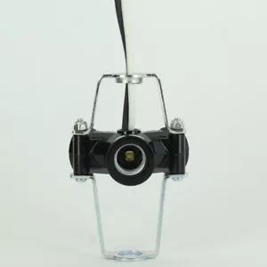 3 Licht E-12 Basis Phenolcluster mit 1/8ips Halterung und 5 Zoll Drahtleitungen CLP103 - Bild 1 von 4
