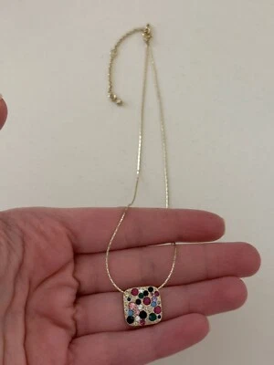 Collar Anthropologie Color Dorado con Colgante de Piedras Preciosas de Colores Ajustable Foto 1 de 4