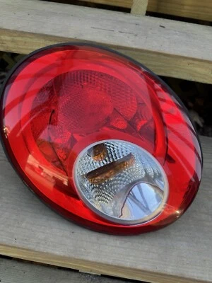 ✅ 2006-2010 VW Volkswagen Beetle Left LH Rear Driver Side Taillight Lamp OEM - Image 1 of 4