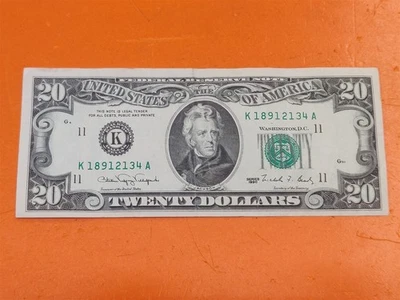 ⭐️⭐️⭐️⭐️⭐️ 1990 (K) Dallas $20 Dollar Bill US Federal Reserve Note Off-Center - Image 1 of 4