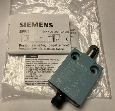 NEW Siemens 3SE5423-0CD20-1EB1 Safety Limit Switch | 3SE5 Series With Directions - Image 1 of 4