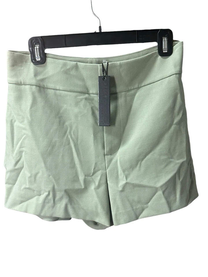 Alice + Olivia 经典鼠尾草绿色短裤全新带标签,尺寸 6 MRSP $265 — 第 1/4 张图片