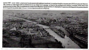1984 -- MAYENNE LAVAL EN 1847 VUE EN BALLON 3L692 - Foto 1 di 1