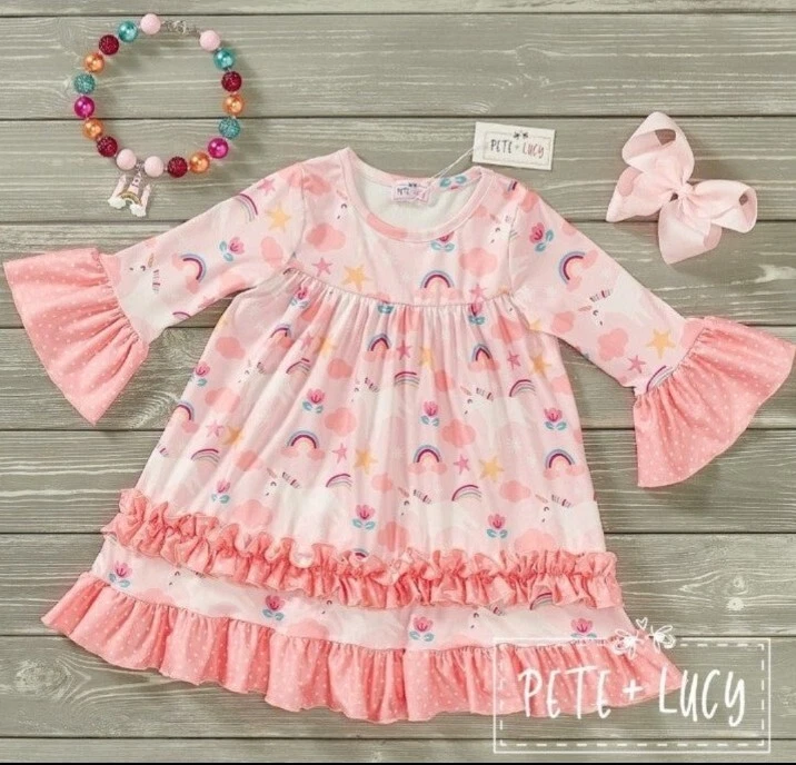 Vestido unicornio Pete + Lucy Foto 1 de 1