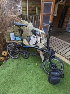 Brompton M6L Electric 6 Speed Folding bike black- perfect condition - Bild 1 von 8