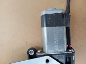rear left window motor 741-598 no regulator - Picture 1 of 3