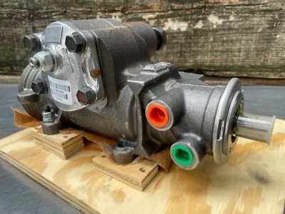 AM General HMMWV M998  Steering Gear Box PN: 12460232 NSN:  2530-01-423-1796 - Image 1 of 4