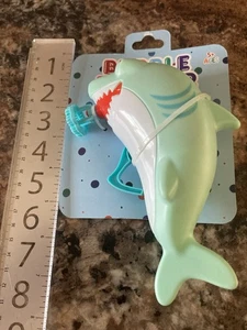 Bubble Shark Blaster Pequeño Juguete Burbuja, No Necesita Pilas, Lote de 18 - Imagen 1 de 6