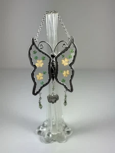 Schmetterling Sonnenfänger mit gepressten frischen Blumen. Glas und Metall. - Bild 1 von 11