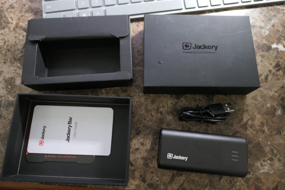 Banco de energia portátil Jackery Bar - Imagem 1 de 1