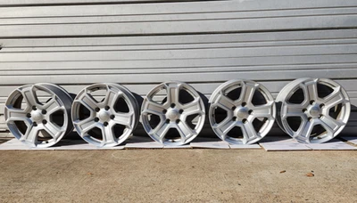 (5x) Ruedas deportivas MOPAR 17x7,5 para 07-25 Jeep Wrangler JK/JL/JT - 5VH23TRMAA Foto 1 de 3