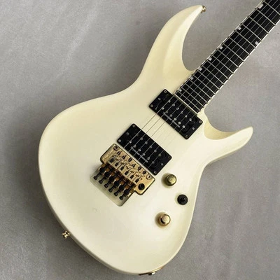 EDWARDS E-HR-145III Usado 2012 Cuerpo de Aliso Cuello de Arce Diapasón de Ébano con Estuche Suave Foto 1 de 4