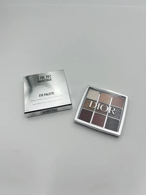 Dior Backstage Eyeshadow Palette (002 Smoky Essentials) - New In Box - Image 1 of 4