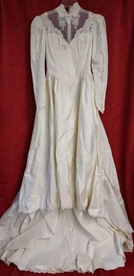 DE COLECCIÓN MANGAS ABULLONADAS ENCAJE VESTIDO DE NOVIA GARGANTILLA CUENTAS ACENTO FORMAL VESTIDO DE NOVIA AÑOS 80 Foto 1 de 4