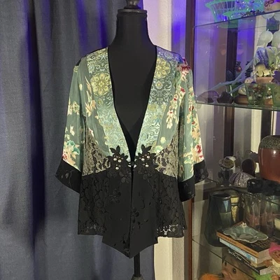 Gorgeous Spencer Alexis Mixed Media Kimono Jacket M Green, Gold, Black Silk Y2k - Image 1 of 4