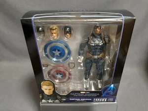 MAFEX No.202 MAFEX CAPITÁN AMÉRICA (Traje Sigiloso) Soldado de Invierno Medicom Juguete NUEVO - Imagen 1 de 8