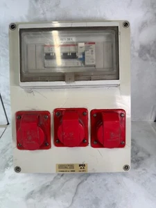 QUADRO ELETTRICO INDUSTRIALE IP55 3x CEE 380V CON INTERRUTTORE ABB 63A - Imagen 1 de 3