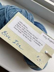 Backyard Fibers 3 Ply Fingering Yarn 100% Merino Wool Blue Ice 3.5 Oz 400 Yards - Picture 1 of 7