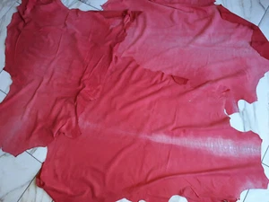 LEDER TIP 33127-E, Lederreste, 3 Lederhäute Konvolut, antik-erdbeerrot nubuk - Picture 1 of 4