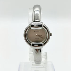 Reloj Gucci 1400L 25mm Mujer Blanco X Plata 4481303 - Imagen 1 de 11