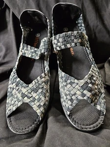 Bernie Mev. Shoes New York City - Picture 1 of 6