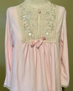 Pigiama vintage Sears taglia 34 set 2 pezzi nylon rosa con pizzo. Nucleo della nonna. Raro - Foto 1 di 19