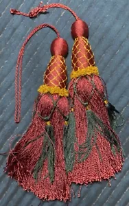 FREE Shipping Vintage Tassel Lot of 2 Sewing Silk Cotton Purse Dangle Decor - Picture 1 of 7