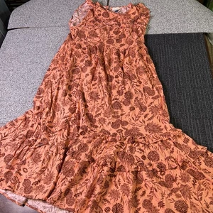 A Summer Dress Women’s Large Floral Universal Thread Cottage Core Sleeveless - Picture 1 of 4