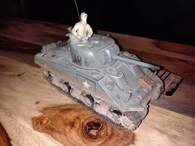 Forces Of Valor US M4A3 Sherman Tank Modell Panzer 1:32 - Bild 1 von 4