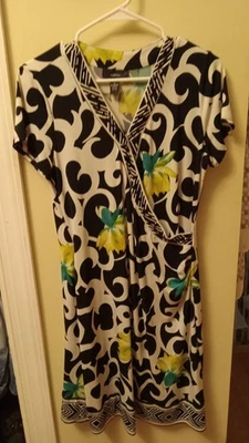 Aifani Women's Size M Dress White Black Floral Beaded Collar - Image 1 of 4