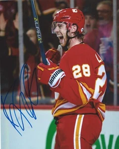 Elias Lindholm Signed 8x10 Photo Calgary Flames Autographed COA B - Picture 1 of 1