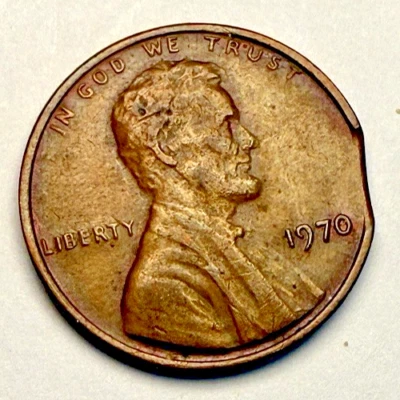 Batch of 5 Misaligned Lincoln Memorial 1c and 1 Clad Dime Coins ~ Nice! ~ X01 - Image 1 of 2