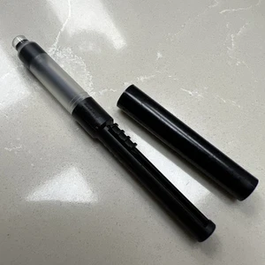 Parker Regular Füllfederhalter Tintenkolbenkonverter Kunststoff (mit Kolbendeckel)  - Bild 1 von 3