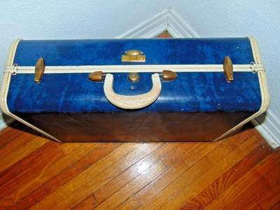 Vintage 1950s Dark Blue White Samsonite Shwayder Hard Side Suitcase 21" - Image 1 of 4