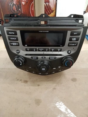 2003-2007 Honda Accord Climate Control Unit - Image 1 of 3