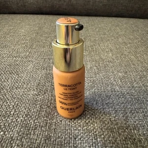 Guerlain Terracotta Natural Perfection Foundation 0,5 Oz. - 4,5 W - Bild 1 von 4