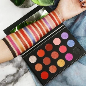 Eyeshadow Palette Full Size Bright Shades - Picture 1 of 3