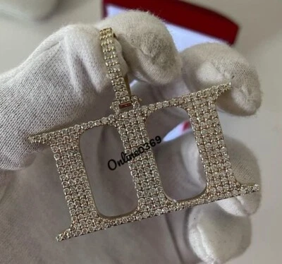 Colgante de moissanita natural de 2,1 quilates para hombre personalizado número romano chapado en oro plateado Foto 1 de 4