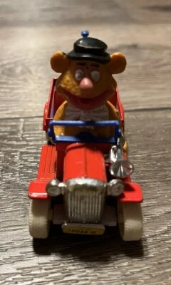 VINTAGE Corgi FOZZIE BEAR 1979 Muppets Show Fozzie Bear's Car Jim Henson - Image 1 of 4