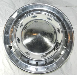 Lot of 4 Vintage Hubcaps - 1955 Chevrolet Bel Air ? - Picture 1 of 6