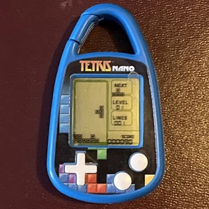 Tetris Nano Handheld Electronic Game Clip On Carabiner Edition Needs Batteries - Picture 1 of 2