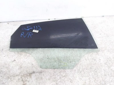 Janela de vidro traseira direita do passageiro Ford Fiesta 2011-2019 Be8z-5825712-A - Imagem 1 de 4