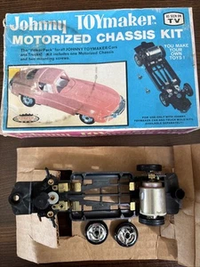 Vintage rare estate Johnny Toymaker 1968 Vintage Motorized Car Chassis - Picture 1 of 7