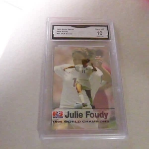 JULIE FOUDY US SOCCER 1999 ROOX SPORTS WORLD CHAMPIONS # 11 GRADED 10 L@@K - Bild 1 von 2