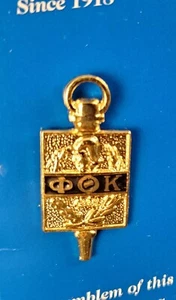 Phi Theta Kappa Honor Society ΦΘK Fraternity Member Label Pin - Picture 1 of 4
