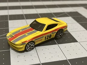 Hot Wheels DATSUN 240Z Yellow 2006 First Editions Loose 1/64 #120 - Picture 1 of 5