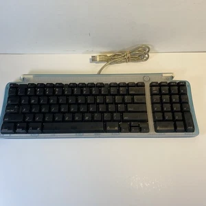 Vintage USB WIRED Apple Keyboard Blue Model M2452 - Tested - Picture 1 of 8